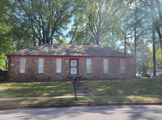 5627 Tulip Tree Dr, Memphis, TN 38115