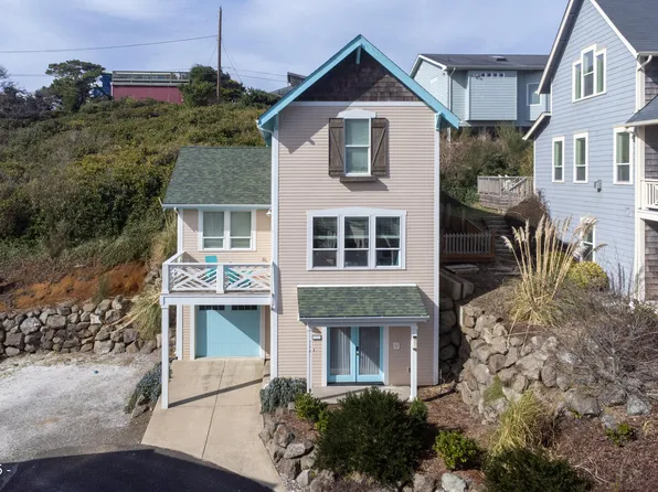 2601 SW Anemone Ave, Lincoln City, OR 97367