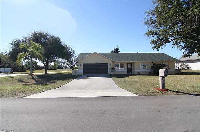 1st image of 2220 SE 6th Ln