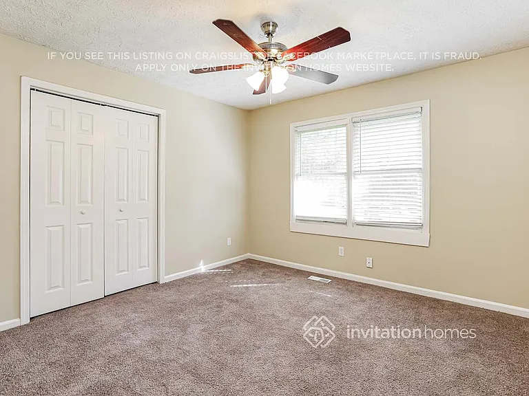 2396 Shire Ct — Photo 12