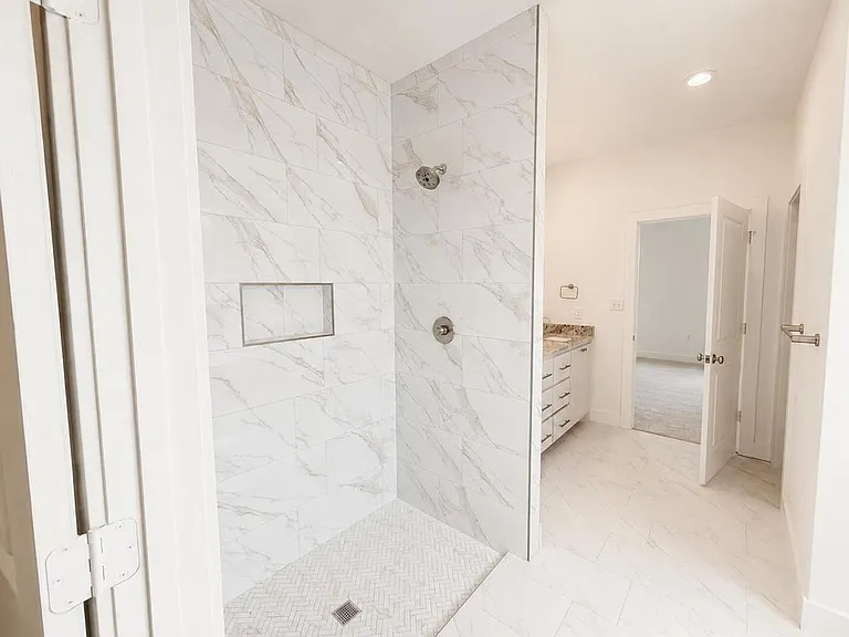 317 Cowboy Ln — Photo 21