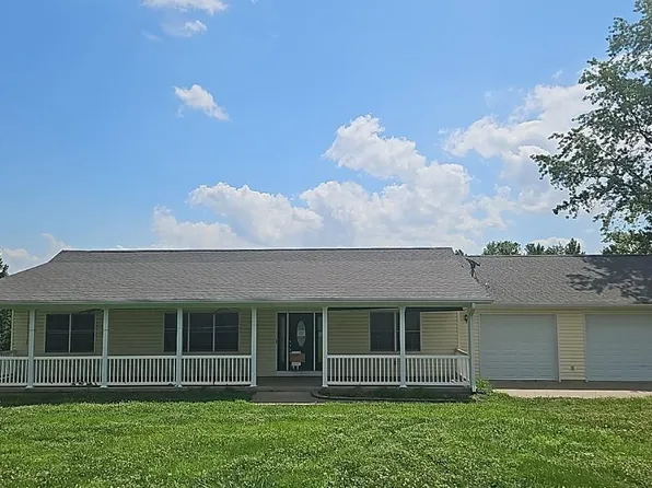 1504 Old Feather Trail Rd, Olmsted, IL 62970