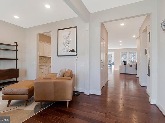 4th image of 2024 Silver Sycamore Ln