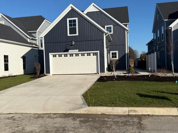 2421 Torino Dr, Port Clinton, OH 43452