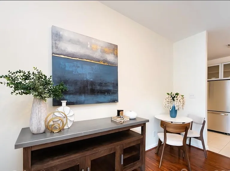 525 N Graham St — Photo 7