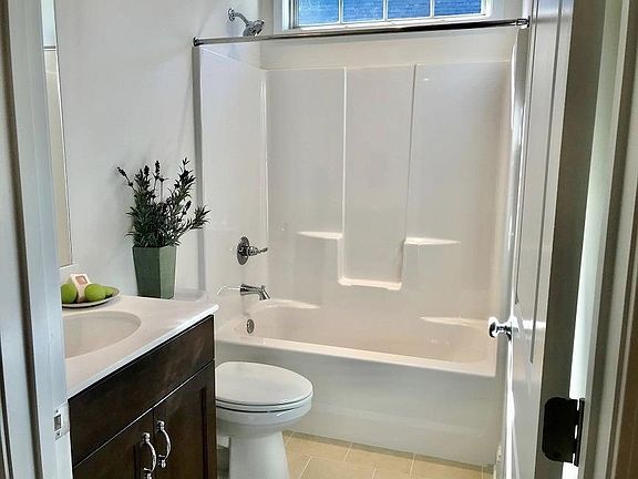 Move in ready single level patio home