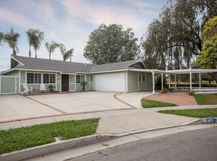 16711 Diane Ln, Huntington Beach, CA 92647