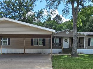 215 Guedry St, Sour Lake, TX 77659