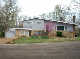 27 Sequoyah Ridge Rd, Cherokee Village, AR 72529