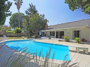 19250 Knapp St, Northridge, CA 91324