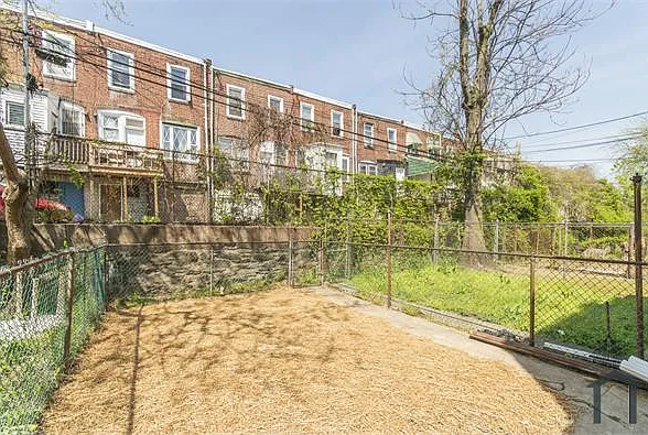 5745 Hunter St — Photo 36