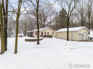 3996 Head Lake Rd, Hastings, MI 49058