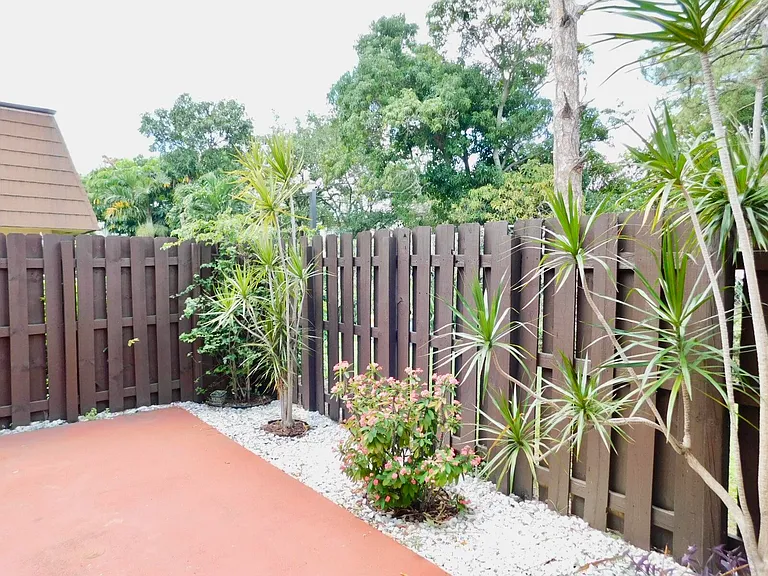 4155 Turnberry Cir #29 — Photo 47