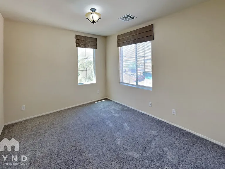 8356 Waylon Ave — Photo 13