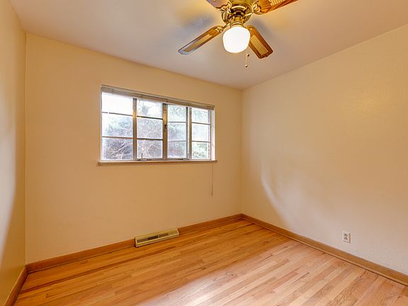 355 S. 36th Street Bedroom