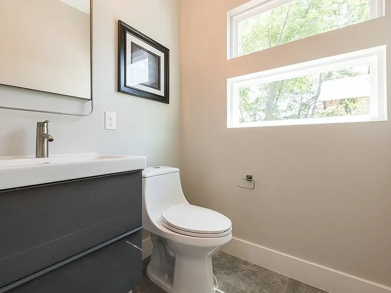 1179 Springdale Rd #B — Photo 7