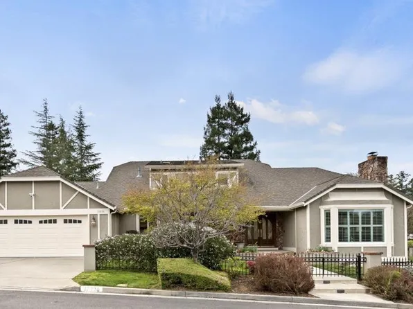 17330 Parkside Ct, Monte Sereno, CA 95030