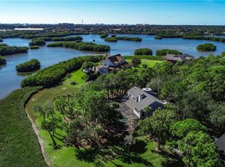 9029 Baywood Park Dr, Seminole, FL 33777