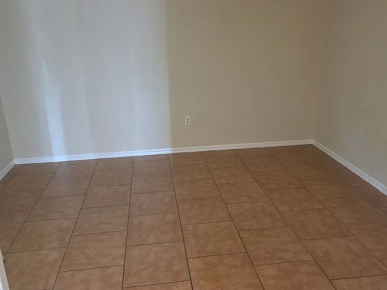 4485 SW Gainsboro St — Photo 4