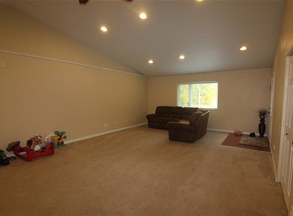 4th image of 551 Sternwheeler Dr