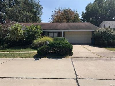 5060 Peyton Place Ct, Saint Louis, MO, 63128
