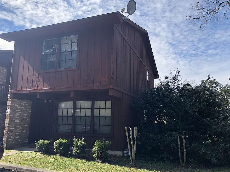 1st image of 2253 Shady Timbers Cir #C