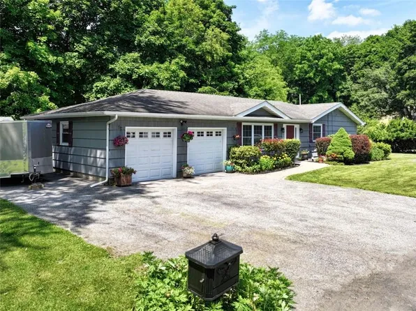 1 Louise Drive, New Windsor, NY 12553