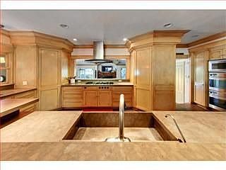 5th image of 35 Alta Vista Dr