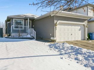 63 W Anaheim Cres NE, Calgary, AB T1Y 7B8