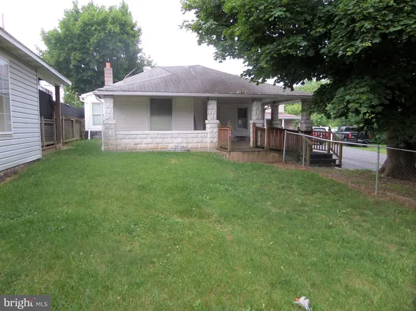 122 Spring St, Lewistown, PA 17044