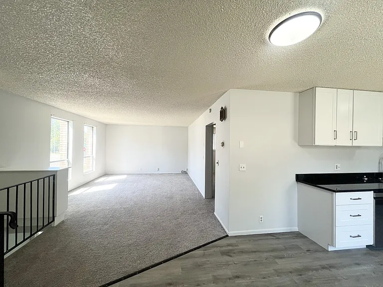 1265 E Crandall Ave #1267 — Photo 2