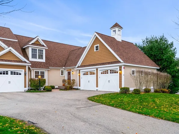 22 Moody Ln Unit 22, West Newbury, MA 01985