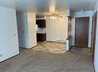 1709 Jefferson St APT 11, New Holstein, WI 53061