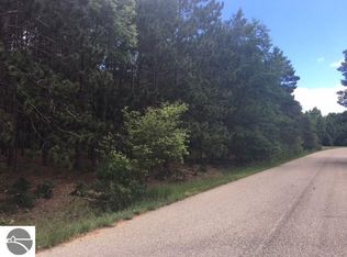 1067 Iberian Dr, Weidman, MI 48893