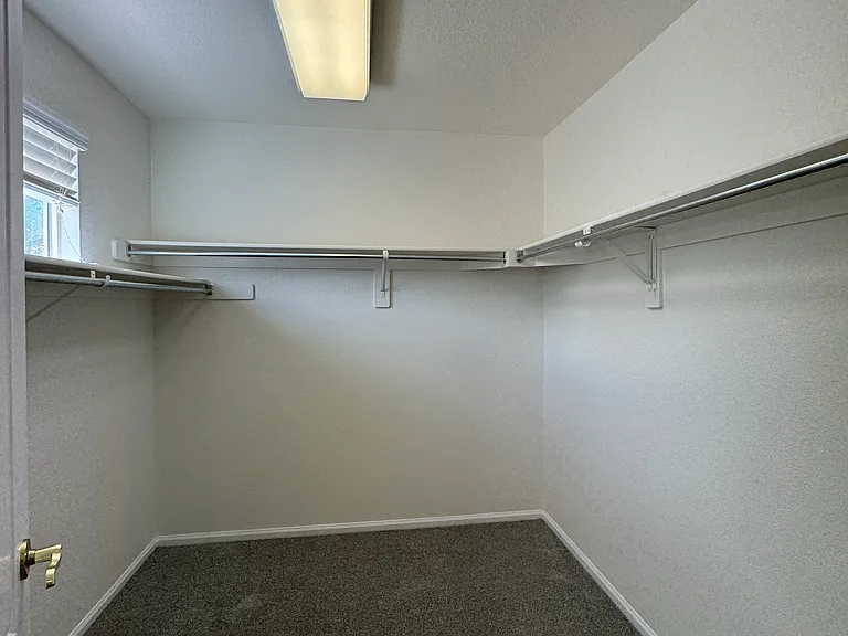 10549 Laurelglen Cir — Photo 18