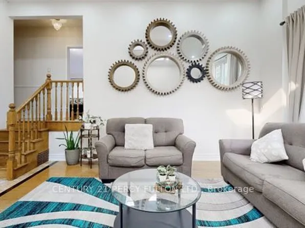 140 Benleigh Dr, Toronto, ON M1H 1K3