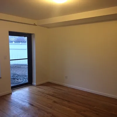 Rented by Location Realty | media 20