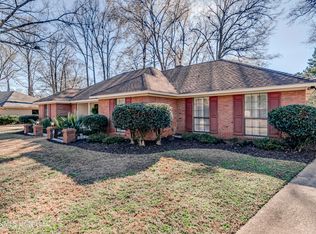 5379 Fairway St, Jackson, MS 39211