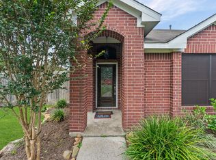 1875 Redwood Ln, Dayton, TX 77535