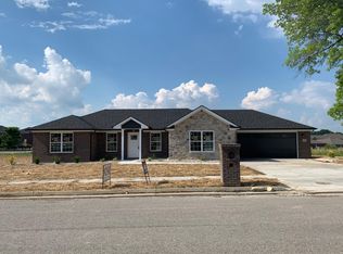 101 Central Park Ave, Berea, KY 40403
