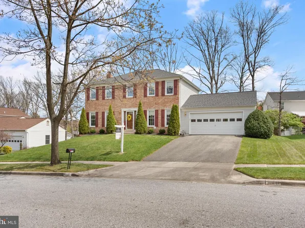 12901 Black Oak Dr, Laurel, MD 20708