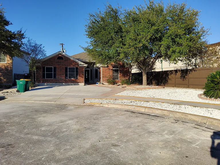 10007 Autumn Run Ln — Photo 30