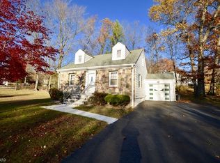 9 Stonybrook Rd, Rockaway, NJ 07866