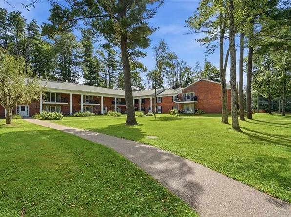 100 Kennedy Drive #27, South Burlington, VT 05403