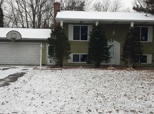 780 New York Ave, Marysville, MI 48040