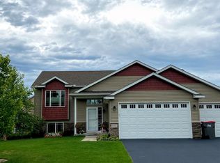 6902 170th Trl NW, Ramsey, MN 55303