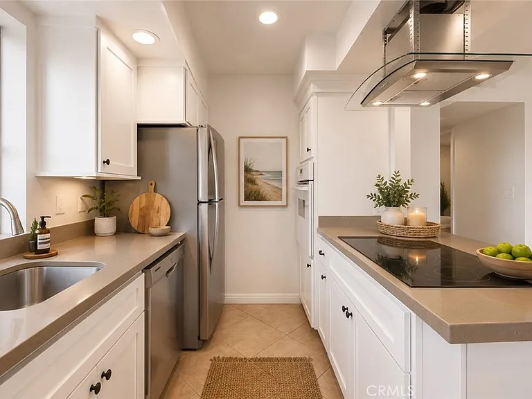 454 Seaward Rd — Photo 5