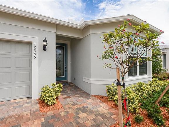 3rd image of 12385 SW Myrtle Oak Dr