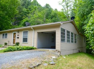542 Deck Hill Rd, Boone, NC 28607