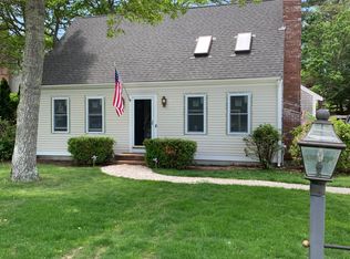 50 Tobisset St, Mashpee, MA 02649